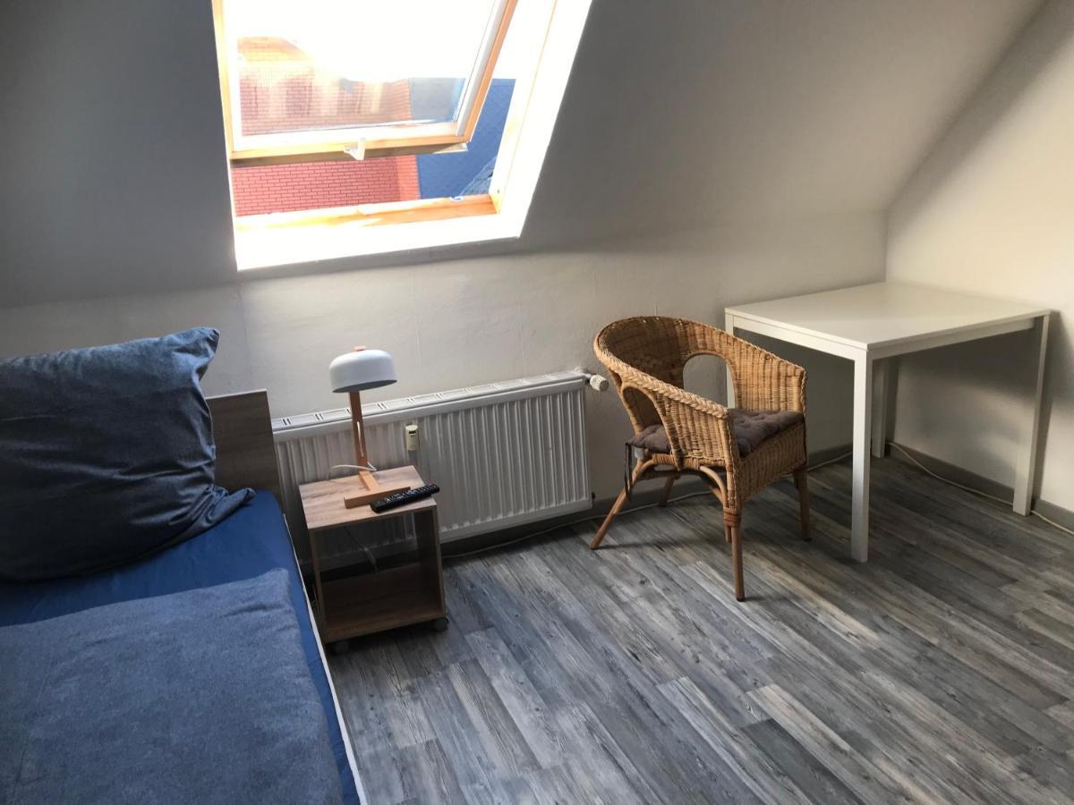 Monteur - Privat Zimmer Langerwehe Geich Экстерьер фото